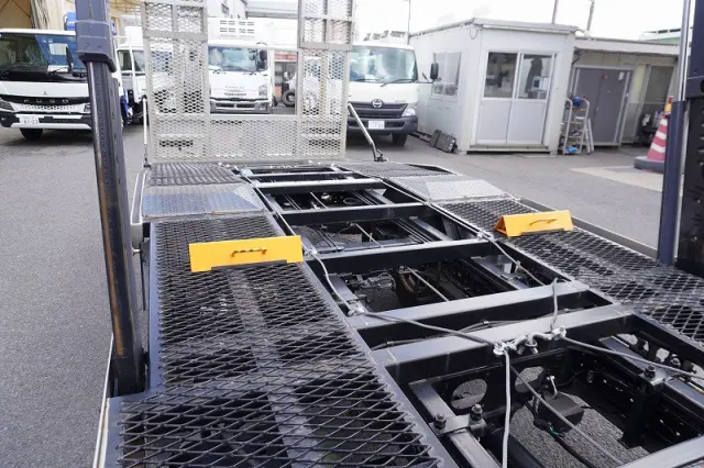 三菱 キャンター TPG-FEB90(2WD)の写真29