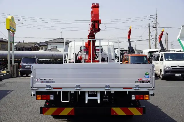 三菱 キャンター 2RG-FEB80(2WD)の写真4