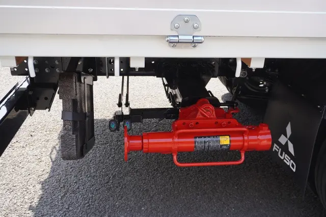 三菱 キャンター 2RG-FEB80(2WD)の写真25