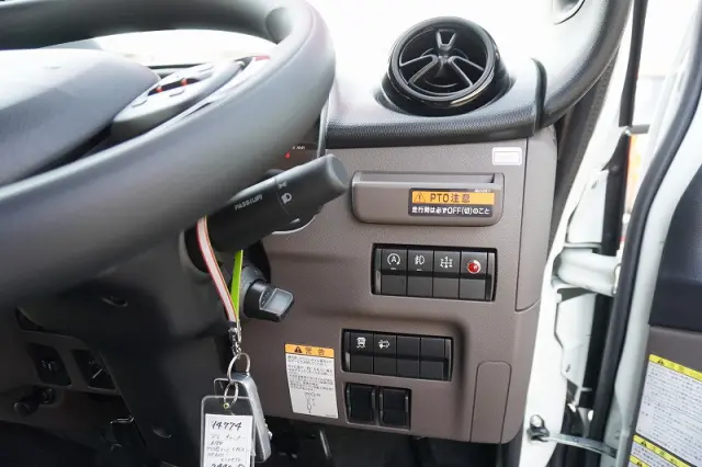 三菱 キャンター 2RG-FEB80(2WD)の写真40