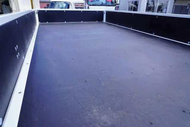 三菱 キャンター 2PG-FEB90(2WD)の写真19