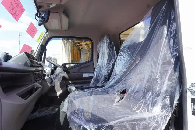 三菱 キャンター 2PG-FEB90(2WD)の写真42