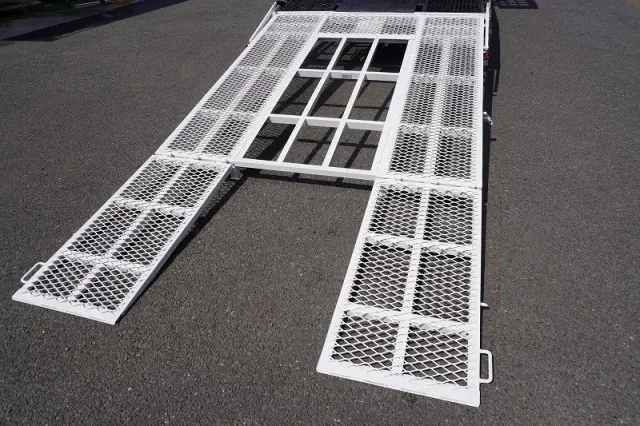 三菱 キャンター TPG-FEB90(2WD)の写真20