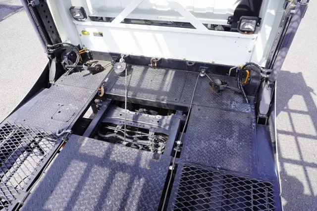 三菱 キャンター TPG-FEB90(2WD)の写真23