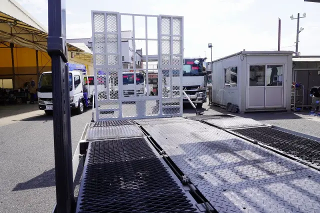 三菱 キャンター TPG-FEB90(2WD)の写真30