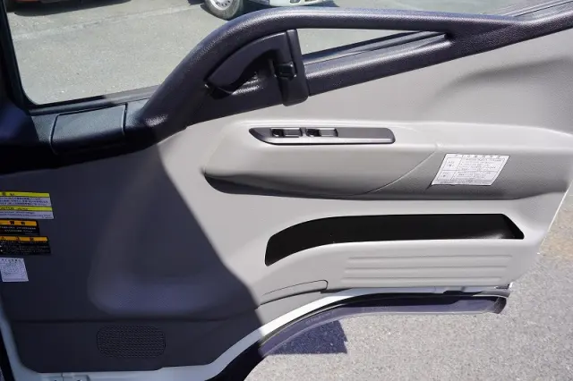 三菱 キャンター TPG-FEB90(2WD)の写真37