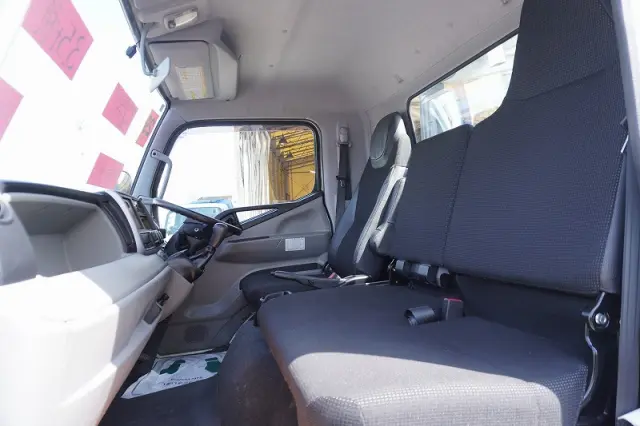 三菱 キャンター TPG-FEB90(2WD)の写真41