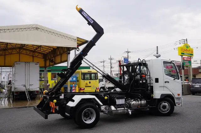 三菱 ファイター 2KG-FK72F(2WD)の写真21