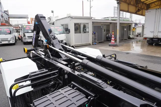 三菱 ファイター 2KG-FK72F(2WD)の写真24