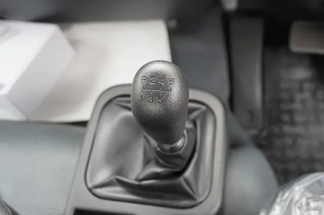 三菱 ファイター 2KG-FK72F(2WD)の写真26