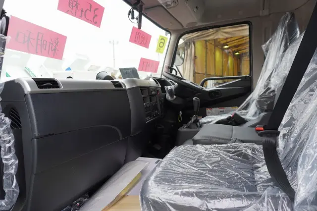 三菱 ファイター 2KG-FK72F(2WD)の写真33