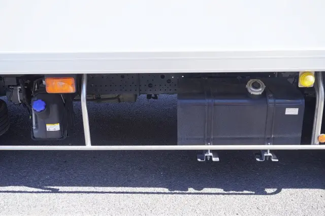 いすゞ フォワード 2PG-FRR90S1(2WD)の写真19