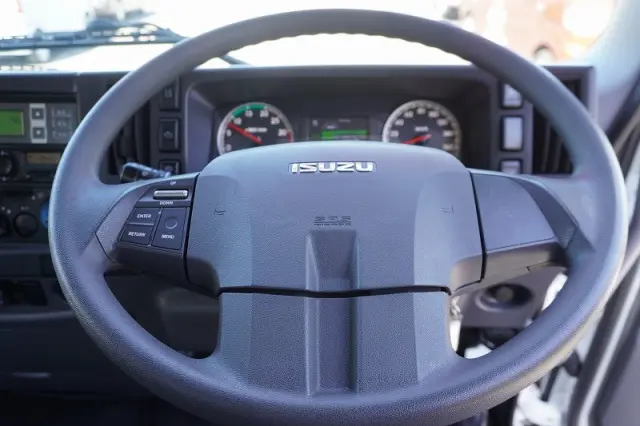 いすゞ フォワード 2PG-FRR90S1(2WD)の写真31