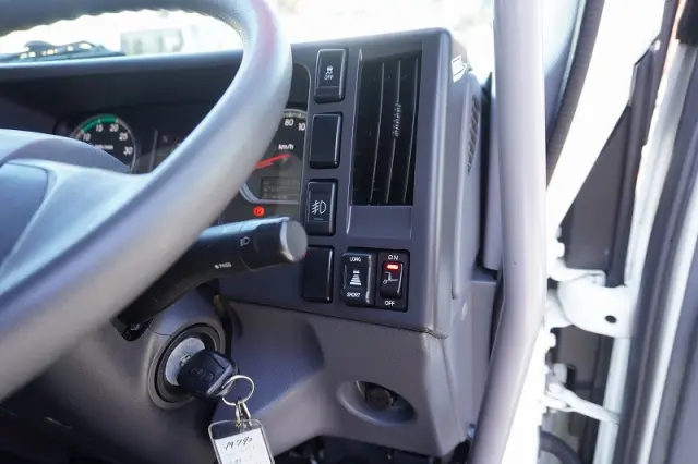 いすゞ フォワード 2PG-FRR90S1(2WD)の写真36