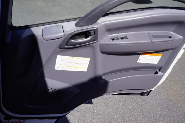 いすゞ フォワード 2PG-FRR90S1(2WD)の写真37