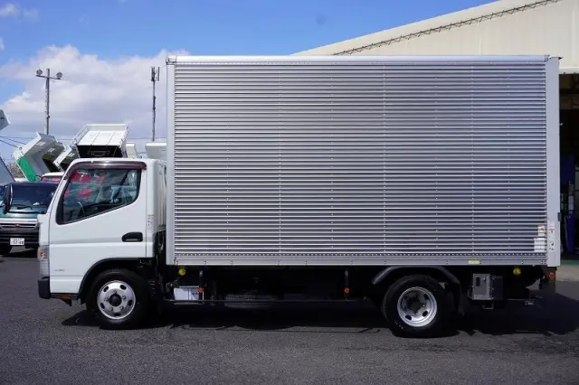 三菱 キャンター TPG-FEA50(2WD)の写真3