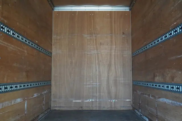 三菱 キャンター TPG-FEA50(2WD)の写真23