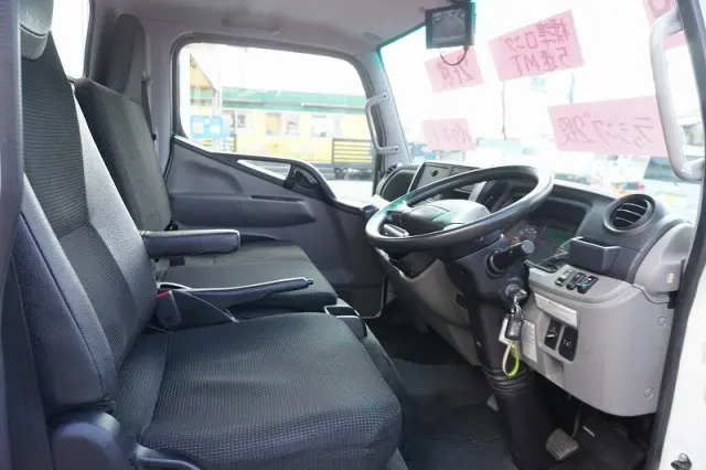 三菱 キャンター TPG-FEA50(2WD)の写真39