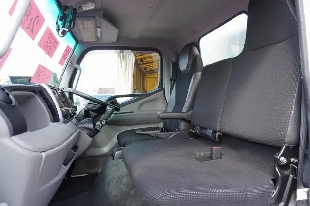 三菱 キャンター TPG-FEA50(2WD)の写真41