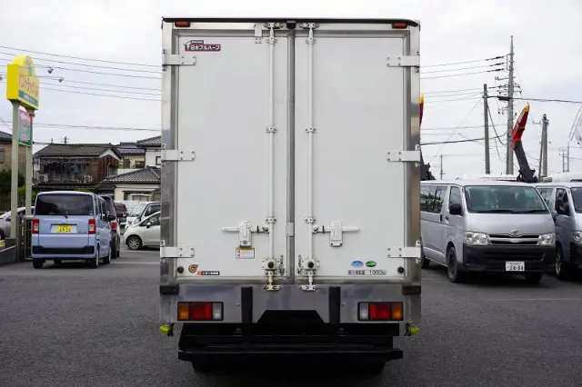 いすゞ エルフ TPG-NLR85AN(2WD)の写真4