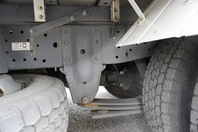 いすゞ エルフ TPG-NLR85AN(2WD)の写真11