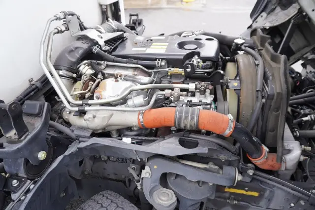 いすゞ エルフ TPG-NLR85AN(2WD)の写真15