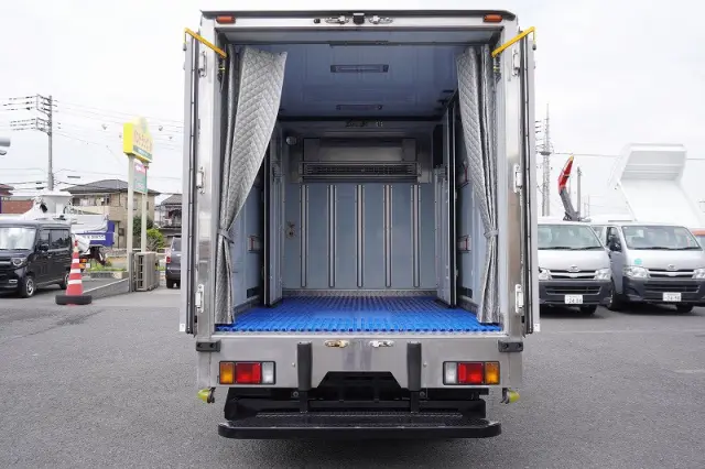 いすゞ エルフ TPG-NLR85AN(2WD)の写真21