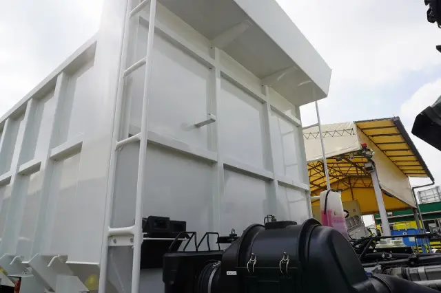 三菱 スーパーグレート 2KG-FV70HX(6x4)の写真16