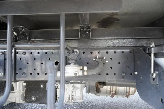 いすゞ エルフ TPG-NKR85AN(2WD)の写真12