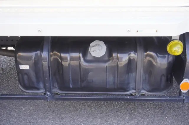 いすゞ エルフ TPG-NKR85AN(2WD)の写真26