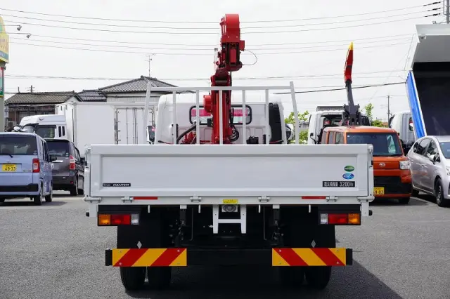 三菱 キャンター 2PG-FEB80(2WD)の写真4