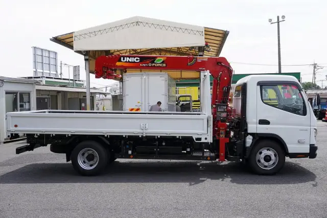 三菱 キャンター 2PG-FEB80(2WD)の写真5