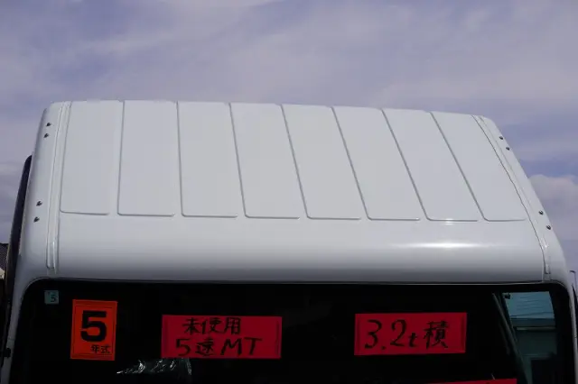三菱 キャンター 2PG-FEB80(2WD)の写真16
