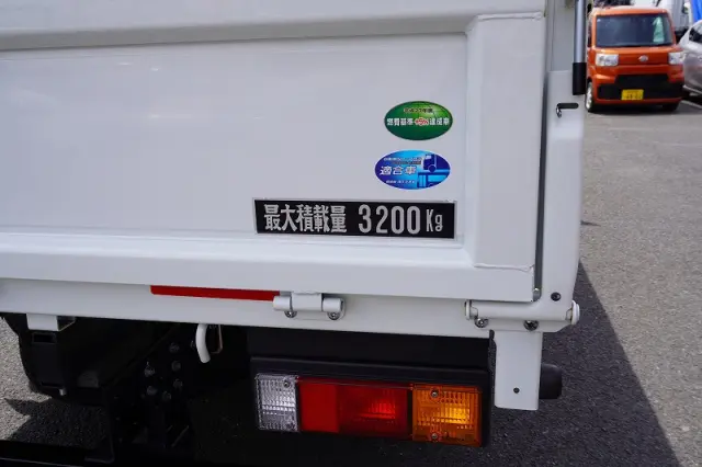 三菱 キャンター 2PG-FEB80(2WD)の写真19