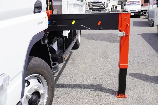 三菱 キャンター 2PG-FEB80(2WD)の写真26