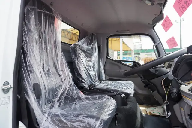 三菱 キャンター 2PG-FEB80(2WD)の写真37