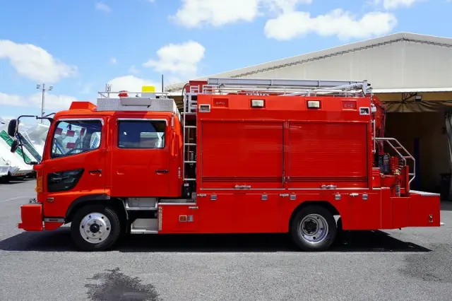 日野 レンジャー ADG-GX7JGWA改(4WD)の写真3