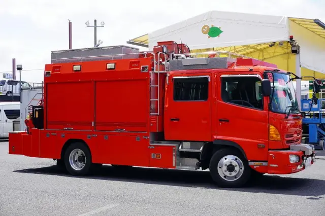 日野 レンジャー ADG-GX7JGWA改(4WD)の写真6