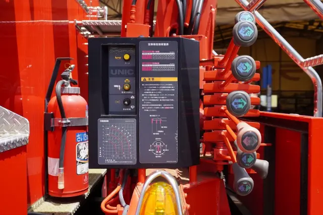 日野 レンジャー ADG-GX7JGWA改(4WD)の写真25