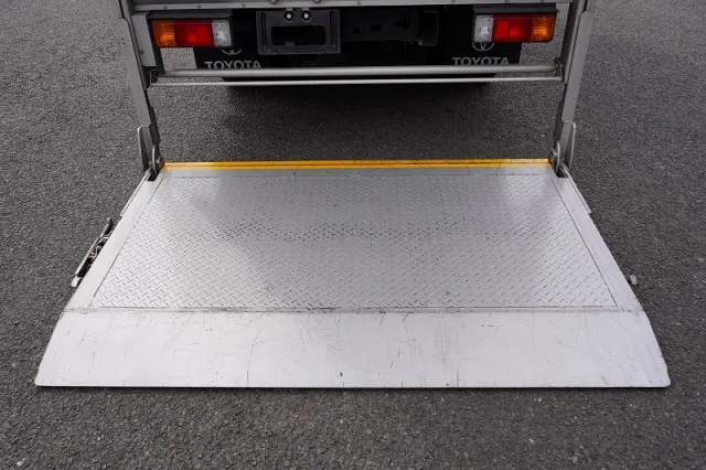 トヨタ ダイナ 2RG-XZU605(2WD)の写真22