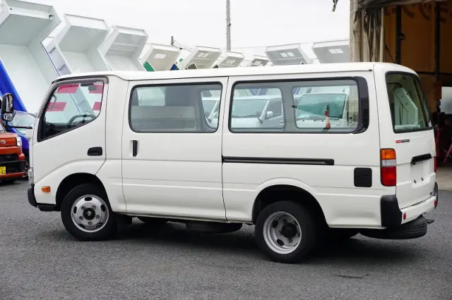 日野 デュトロ TPG-XZC605Y(2WD)の写真7