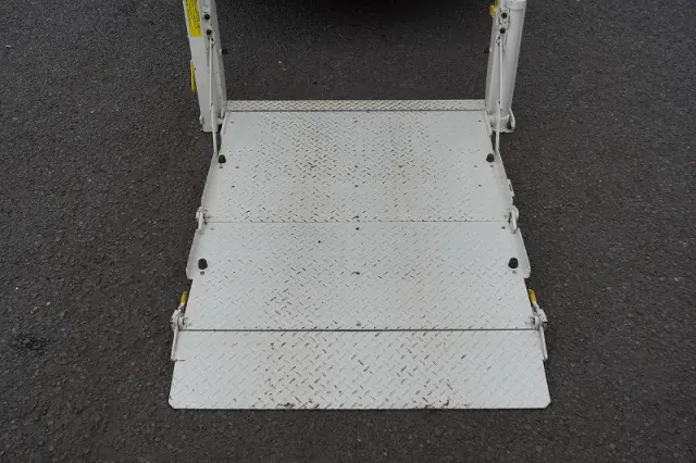 日野 デュトロ TPG-XZC605Y(2WD)の写真20