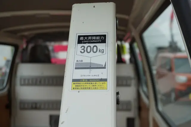 日野 デュトロ TPG-XZC605Y(2WD)の写真23