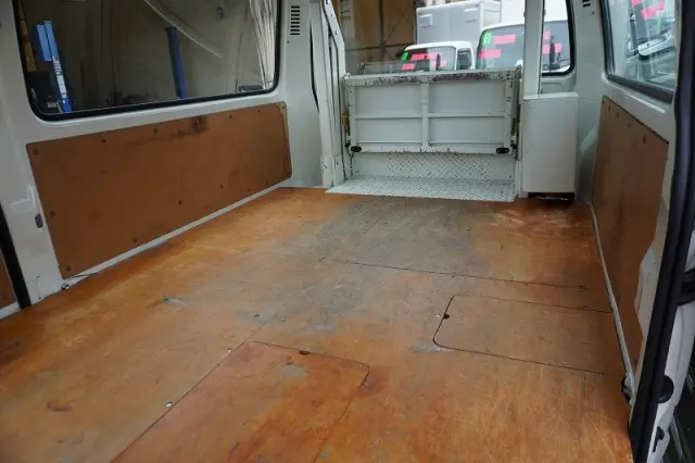 日野 デュトロ TPG-XZC605Y(2WD)の写真27