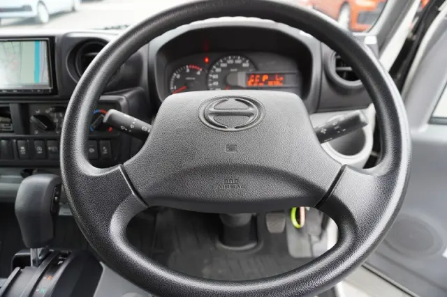 日野 デュトロ TPG-XZC605Y(2WD)の写真32