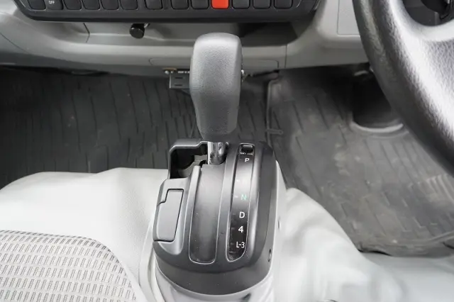 日野 デュトロ TPG-XZC605Y(2WD)の写真33