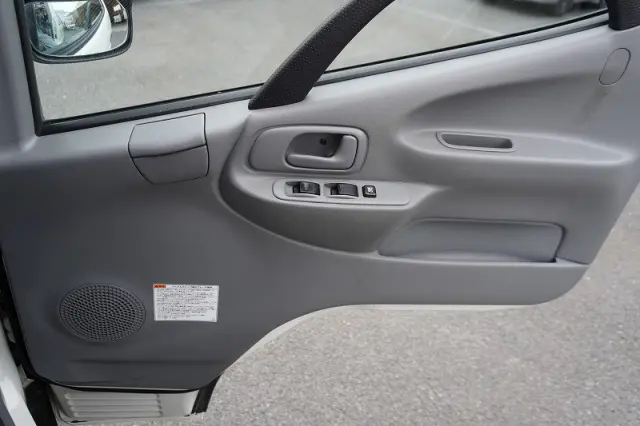 日野 デュトロ TPG-XZC605Y(2WD)の写真38