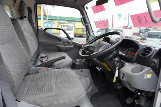 日野 デュトロ TPG-XZC605Y(2WD)の写真40