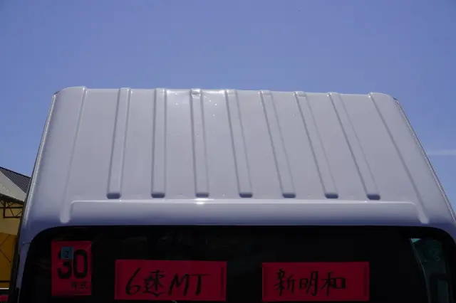 いすゞ エルフ TPG-NKR85AN(2WD)の写真17