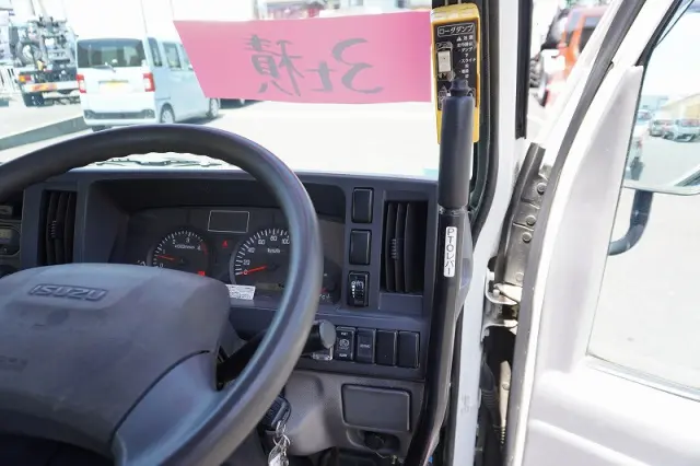 いすゞ エルフ TPG-NKR85AN(2WD)の写真36